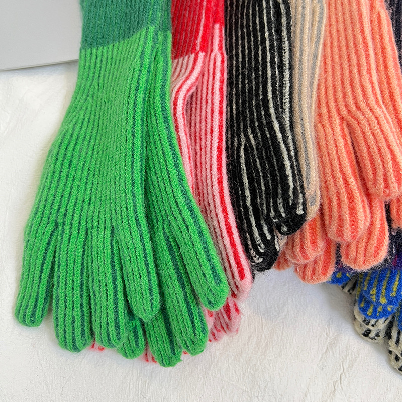 Unisex Simple Style Stripe Gloves 1 Pair display picture 2