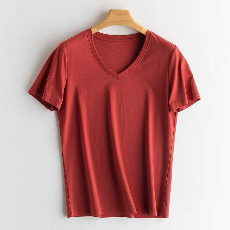 Tomato red V -neck