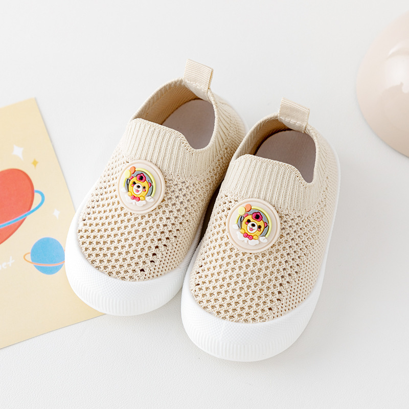 Nuevos zapatos para bebés con suela suave para bebés 1 - 13 años de verano antideslizante zapatos transpirables zapatos de tejido volador