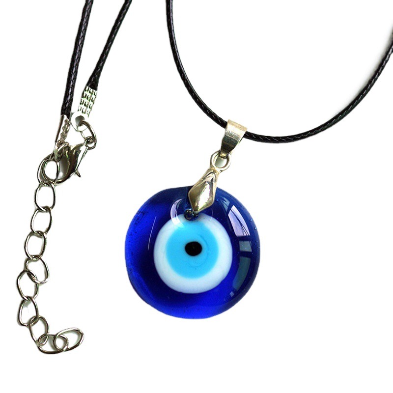 Venta al por mayor de la fábrica Ojo del Diablo Turquía ojos azules de cristal colgante collar transfronterizo accesorios simple línea de cera collar
