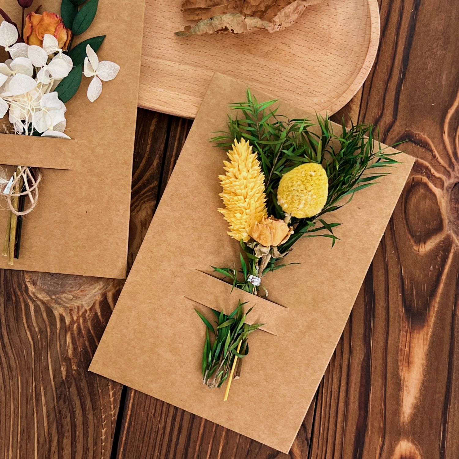 Flower Pattern Elegant Romantic Flower Dried Flower Preserved Fresh Flower Artificial Flowers