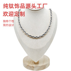 厂家批发纯钛项链女ins风设计感钛钢短袖款大V型项链