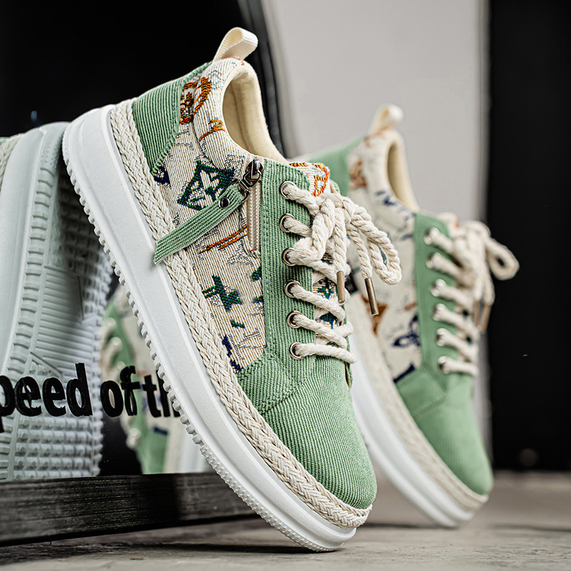 Zapatos de hombre 2025 nuevo estilo de primavera y verano para hombre deportes de fondo plano todo fósforo tendencia de moda simple zapatillas de deporte casuales para hombre