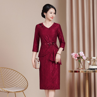 New Chinese Style Slim Fit Cheongsam Dress with a High-End Feel, Pleated Toast Dress for Mothers, Wedding Banquet Outfit, Elegant Mid-Sleeve Dress