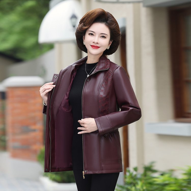 中年の女性の秋の服の短い革のコート2023の新型の40歳のお母さんの春秋のファッションのpu皮のジャケットの上着|undefined