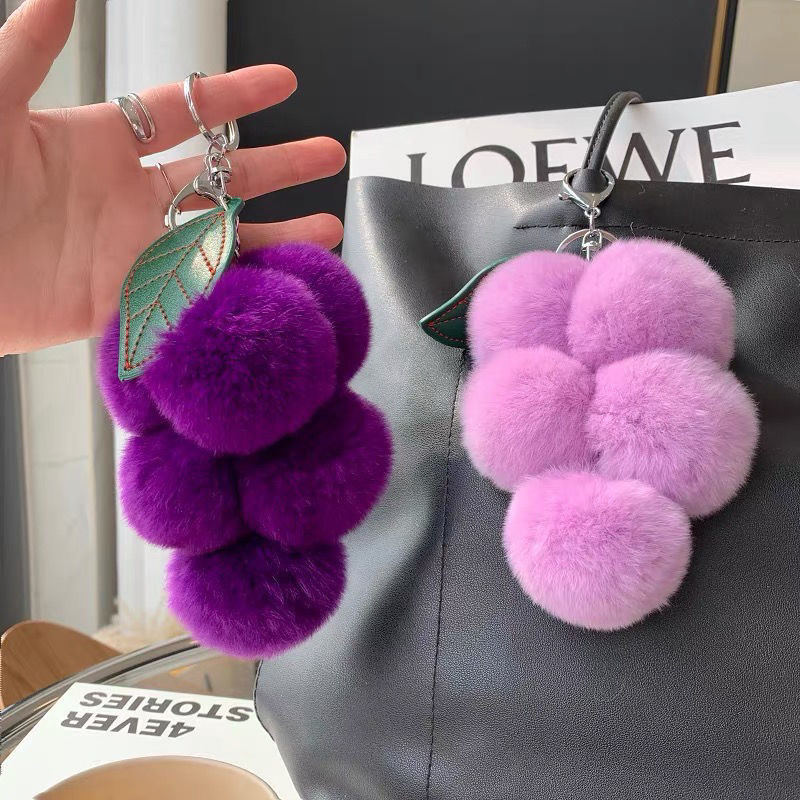 Wholesale imitation rex rabbit hair grape car keychain pendant bag accessories ins cute fluffy ball fruit pendant