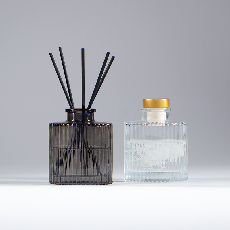 透明黑色卡口100ml 竖条纹香薰瓶室内装饰无火扩香瓶室内摆件玻璃