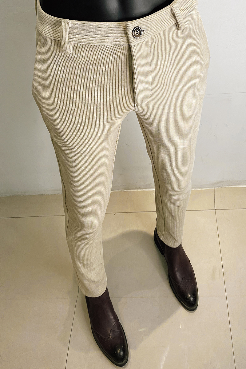 Pantalones de pana elásticos de corte ajustado estilo coreano para hombre, nueva moda casual de negocios para otoño/invierno 2025.