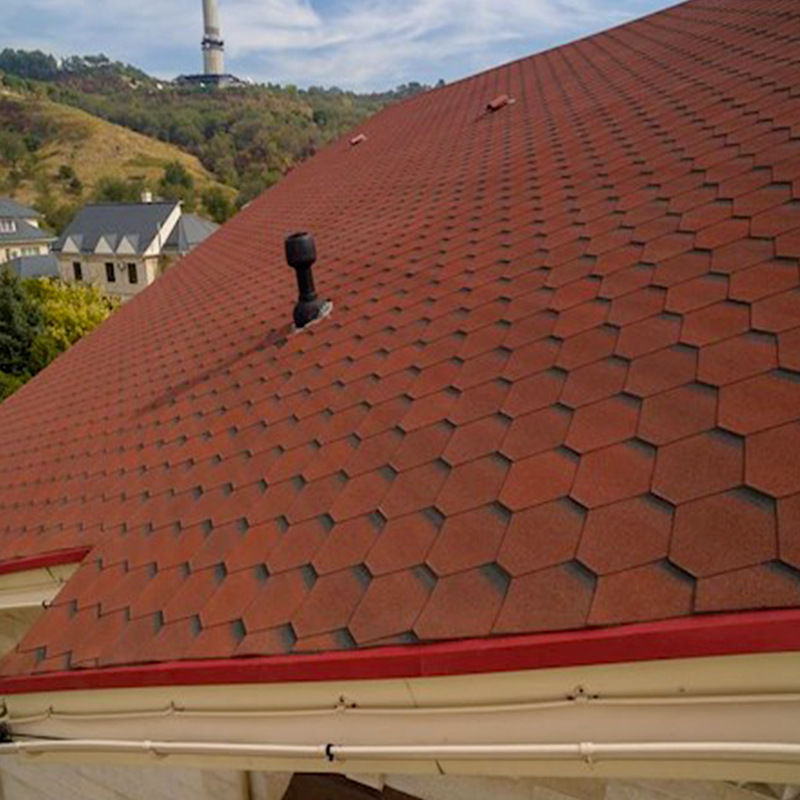 贵州自粘型沥青瓦片油毡屋顶防水隔热自建房德高瓦玻纤瓦厂家