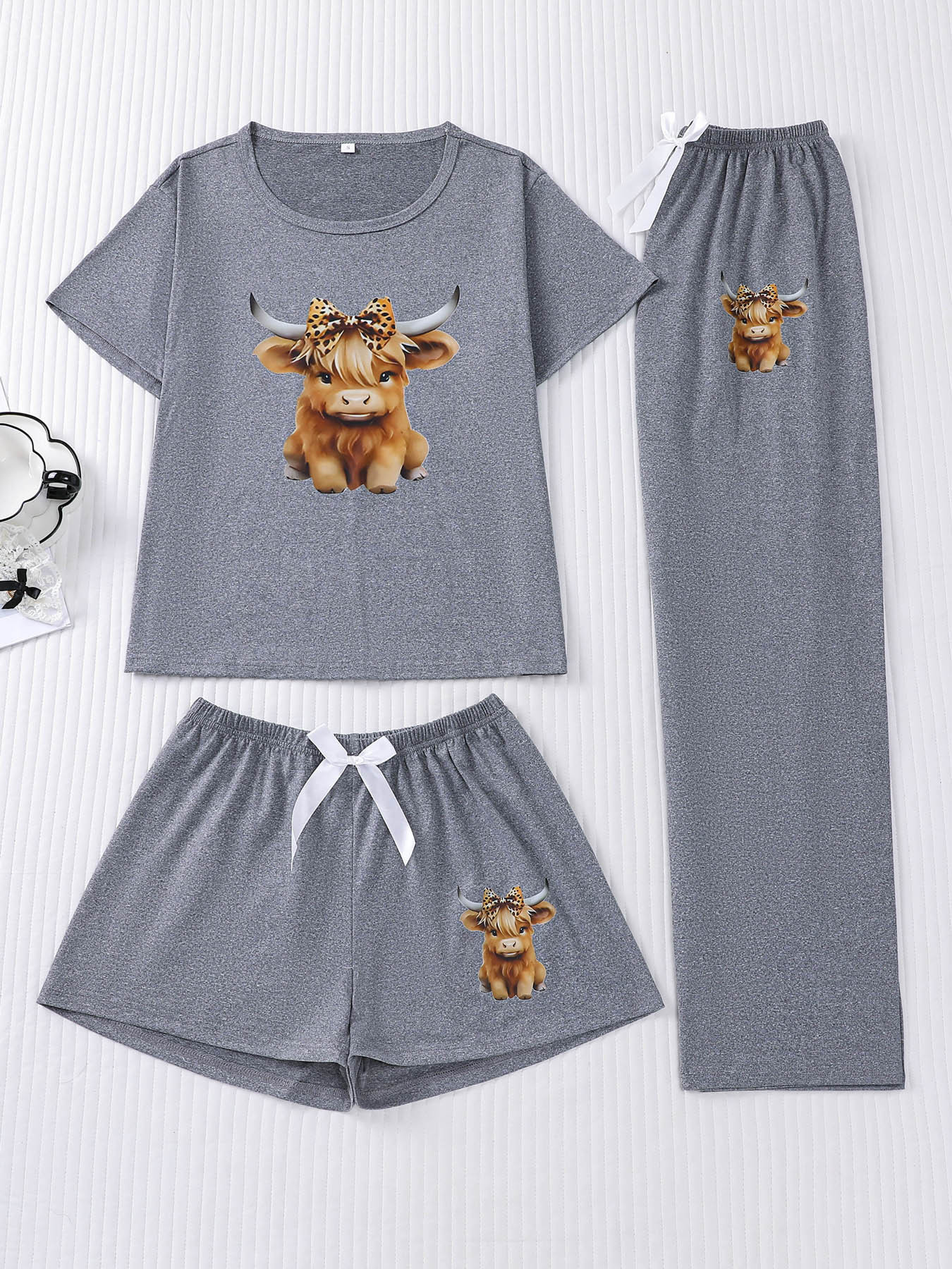Cute Calf Print Pyjama Set With Shorts And Long Trousers_voghion.com