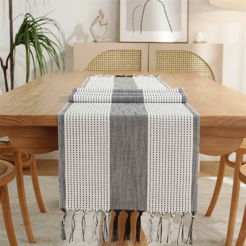 Cross -border Amazon Simple handmade hand -woven hollow Su Table flag household American rural Christmas table cloth desktop