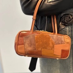 24高品質パッチバッグシリーズボストンボーリングバッグ衝突色ステッチトップ層牛革ブリーフバッグショルダーバッグ