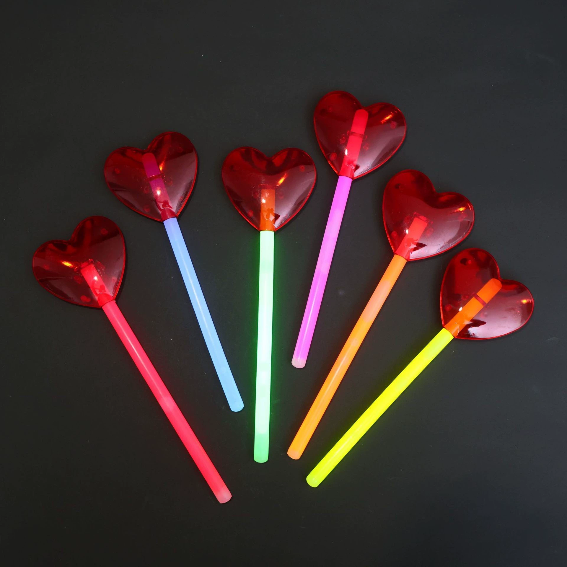 Светящаяся палочка в форме любви Светящаяся палочка Детская игрушка в подарок День Святого Валентина Рождество Amazon AliExpress