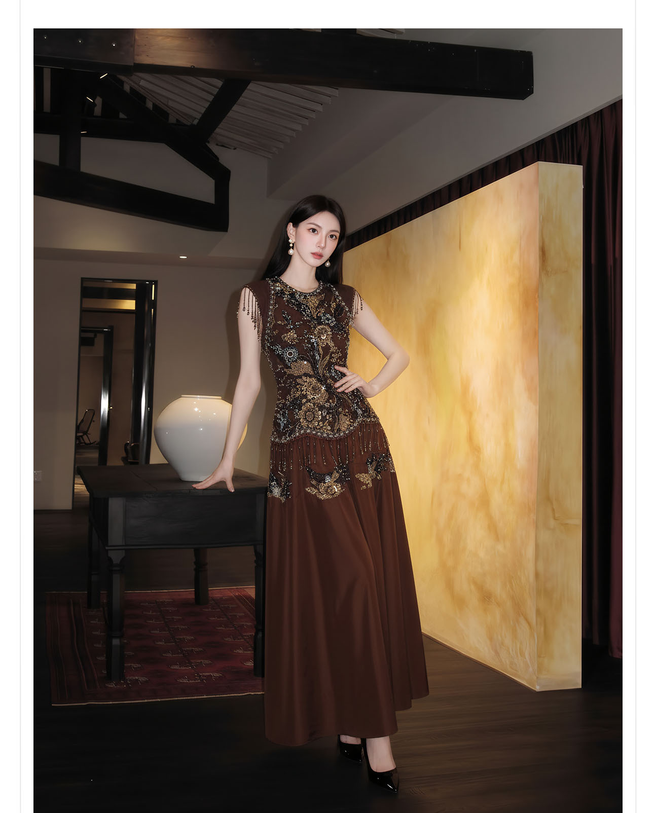 Đầm maxi nữ thắt eo phong cách Tân Trung Hoa, cổ tròn, đính cườm thêu ren, thiết kế vintage — Màu cà phê chi tiết 7