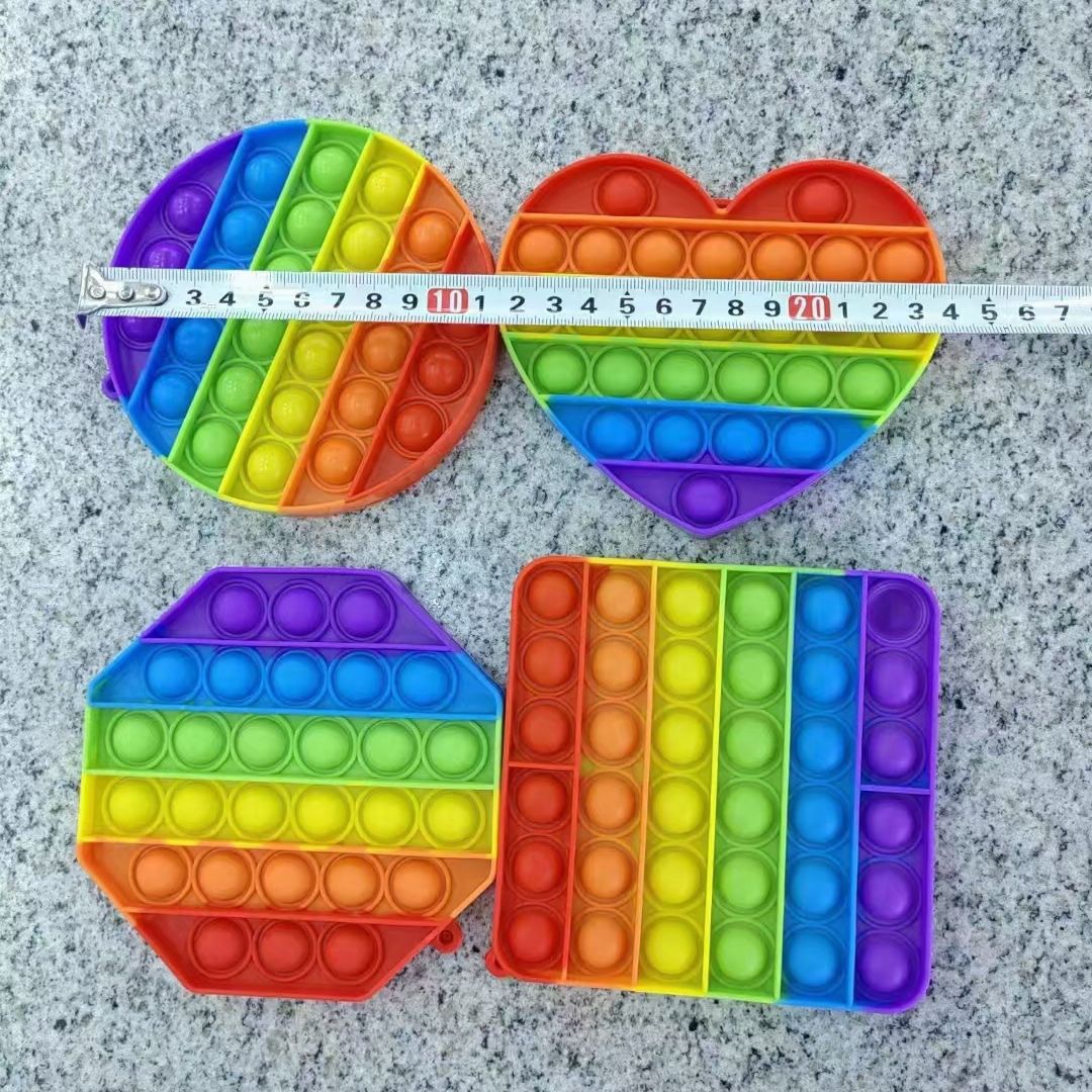 Juguetes de descompresión de ventilación para niños Presione la música, color del arco iris, control de roedores, juguetes educativos pioneros, puestos de juegos de mesa al por mayor