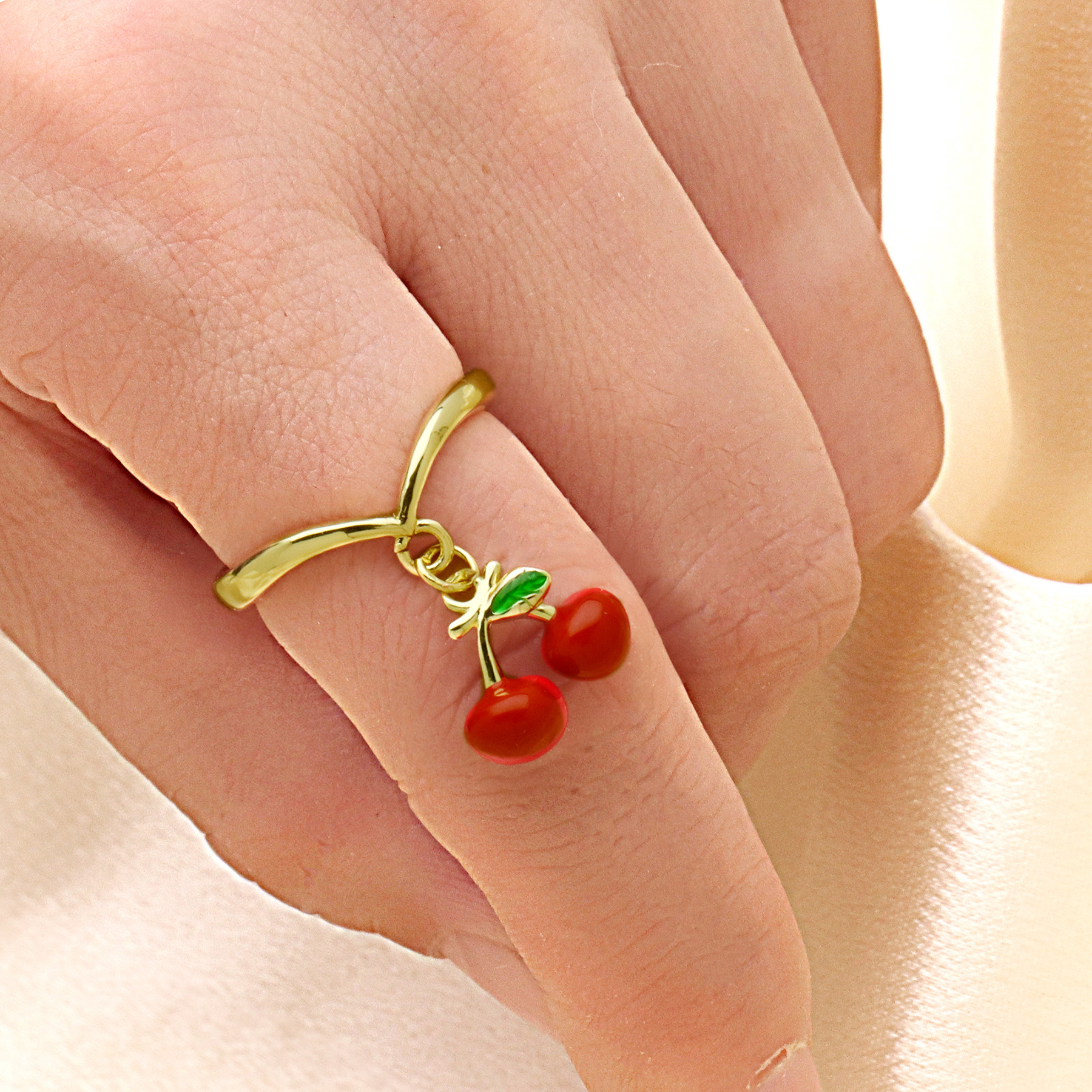 6g Weight Multi Charms Necklace, Open Rings Classification Adjustable Ring Size 1 Piece Quantity Daily Occasion Copper Material Cherry, Heart Shape, chili Pattern All Seasons Season Women's Gender Enamel Design Cute Style Wholesale Jewelry Cute Cherry Heart Shape Chili Copper Enamel Multi Charms Necklace Open Rings 无