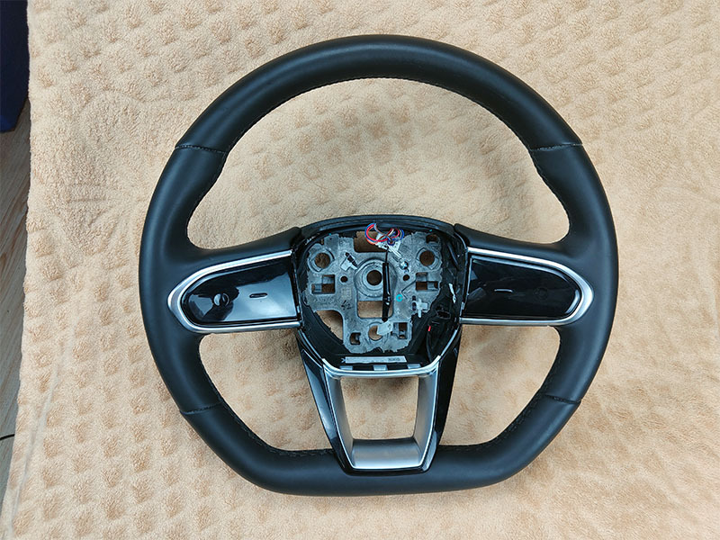 Chery Fengyun iCAR/V23/03 steering wheel half assembly, 7E model, compatible with Ruihu 35X and Arrizo 5, with multi-function buttons