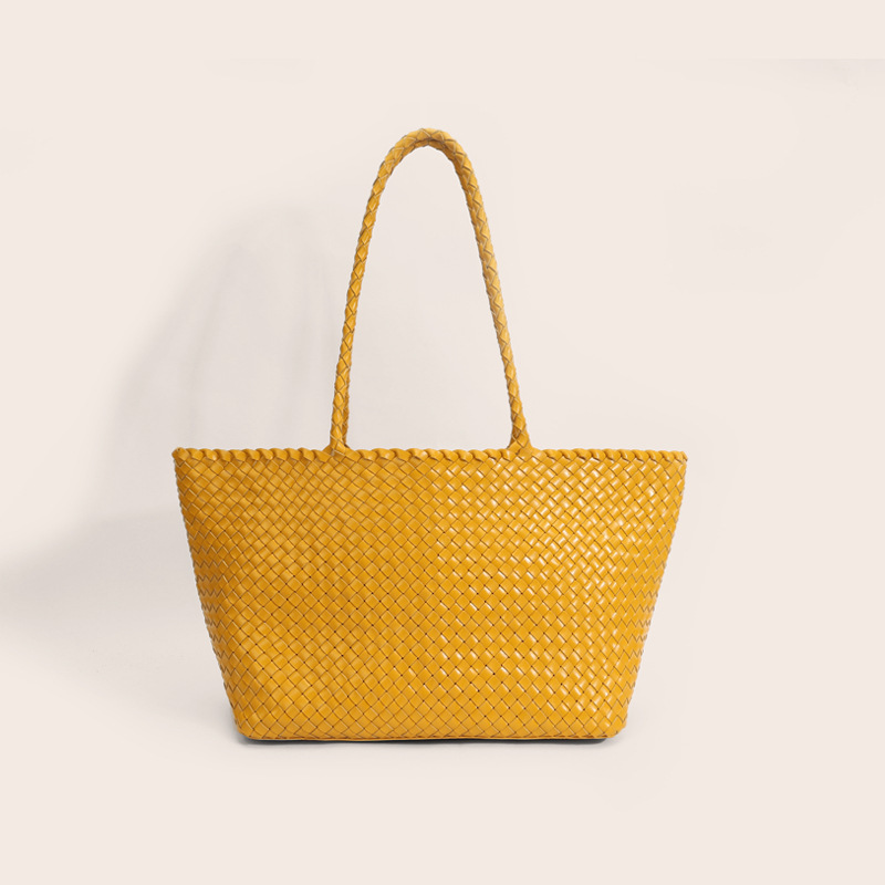 2025 New Genuine Leather Large Capacity Tote Bag For Women Hand-Woven Shoulder Bucket Bag For Travel Vacation And Commuting - Thumbnail 6
