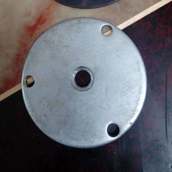 圆铁片 带孔 圆铁片冲压件 圆铁片 不锈钢 小铁片 铁片 圆形 35mm