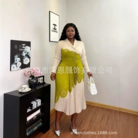 大码连衣裙;连衣裙;时尚休闲套装