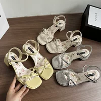 Summer retro slippers, suitable with a skirt