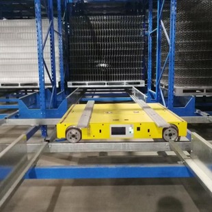 Four-way shuttle car wireless charging module does not need precise alignment charging wireless charging equipment manufacturers