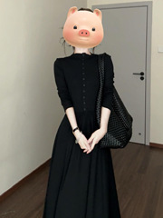 法式早秋穿搭黑色连衣裙子女2025年新款小个子感气质修身长裙
