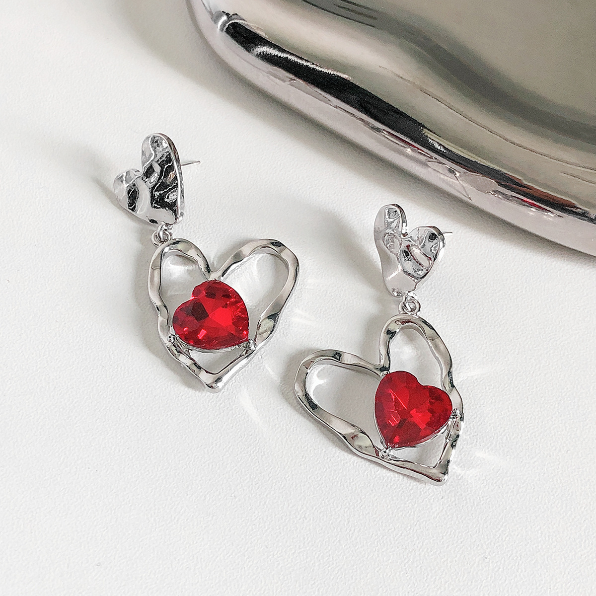 Fashion Heart Shape Titanium Steel Inlay Zircon Drop Earrings 1 Pair