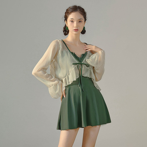 [Hot Selling] 2024 New Swimsuit for Women Conservatively Covers Belly and Looks Slim Hot Spring Super Fairy Ins Set Long Sleeve