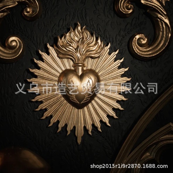 跨境新品Lyca Gothic Heart Statue Wall Decor 哥特式圣心墙牌匾|undefined