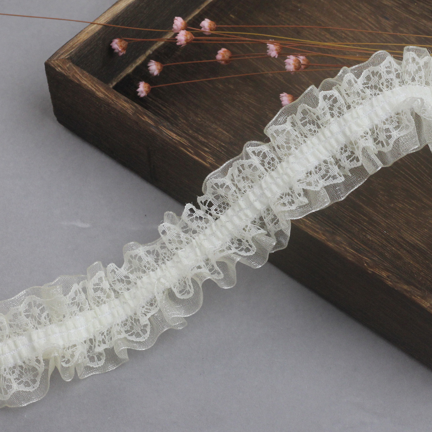 現品4cm二重リボンシワレース弾力シュシュ子供髪飾りヘアバンド緩めレース134