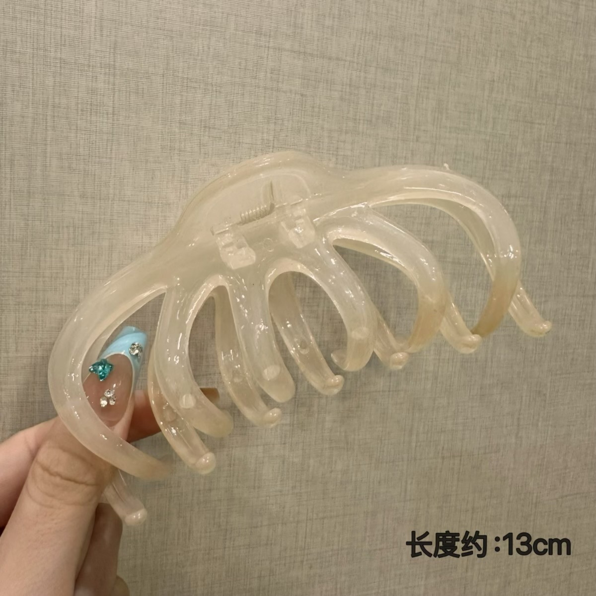 Glossy chrysanthemum clip champagne color-13cm