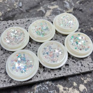 ����׃ɫ���ǹ��N��Ҏ�t�O���N��Ƭ�W���N�������ķ��κ�����Ƭ