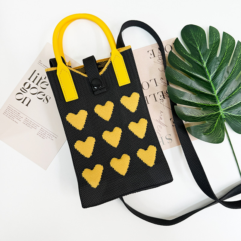 짙은 회색 하트