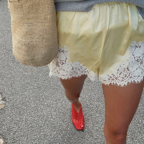 202506 autumn new style lace wide shorts design fashionable casual short-sleeved European and American cross-border commuting