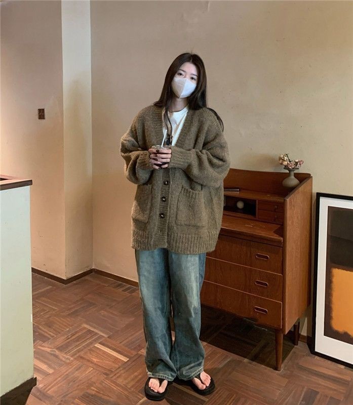2024 otoño y invierno nuevo estilo coreano suelto vestido exterior de punto Cardigan mujeres perezosas de viento medio largo suave abrigo de suéter glutinoso image 8