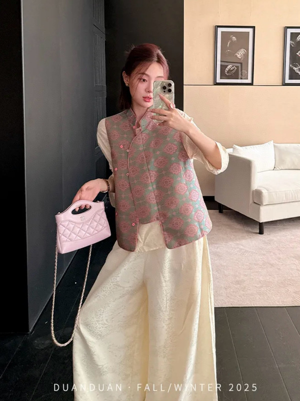 深圳南油原创草木染蜀锦两面穿马甲立领修身马甲女粉色国风外搭潮|undefined