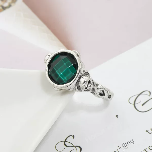 Cross-Border Hot Selling European and American Peripherals Emerald Ring Captain Jack Sparrow Death Skull Ring