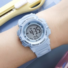 ���ֵ��Ů�A�P����ֱ�W���h��ˮ���ֶ๦���\��LED����ӱ�