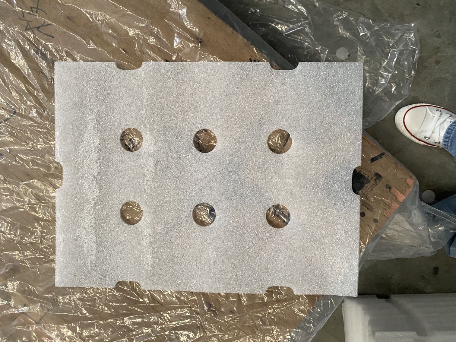 厂家供应白色珍珠棉3MM片材打孔包装/白色珍珠棉成型异形缓冲包装