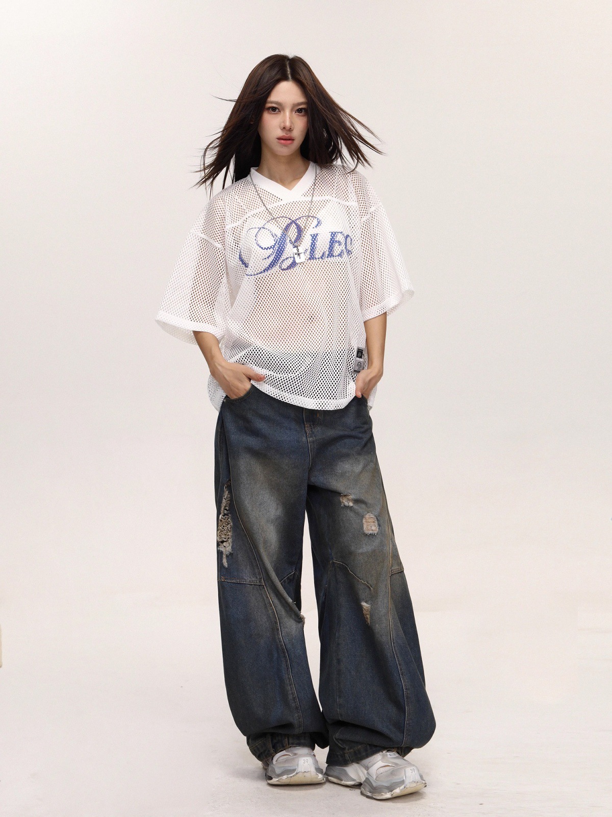 Mesh T-shirt Mit V-ausschnitt Und Buchstabenprint Unisex Sommer_voghion.com