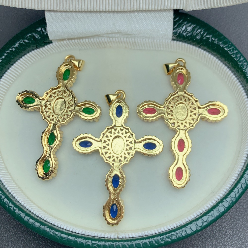10g Weight Pendant Jewelry Making Type 31.5*46.2mm Jewelry Making Size 18K Gold Plated Plating Material Zircon Inlay Material DIY Jewelry Accessories Classification 1 Piece Quantity Copper Material Cross Pattern Polished Finish Retro Style 1 Piece 31.5*46.2mm Copper Zircon 18K Gold Plated Cross Polished Pendant 4