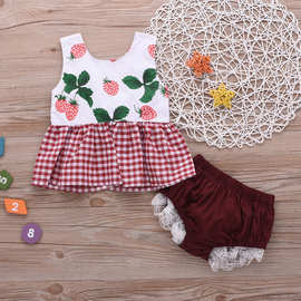 童装新款女夏季草莓印花红色格子露背上衣+蕾丝边短裤潮流