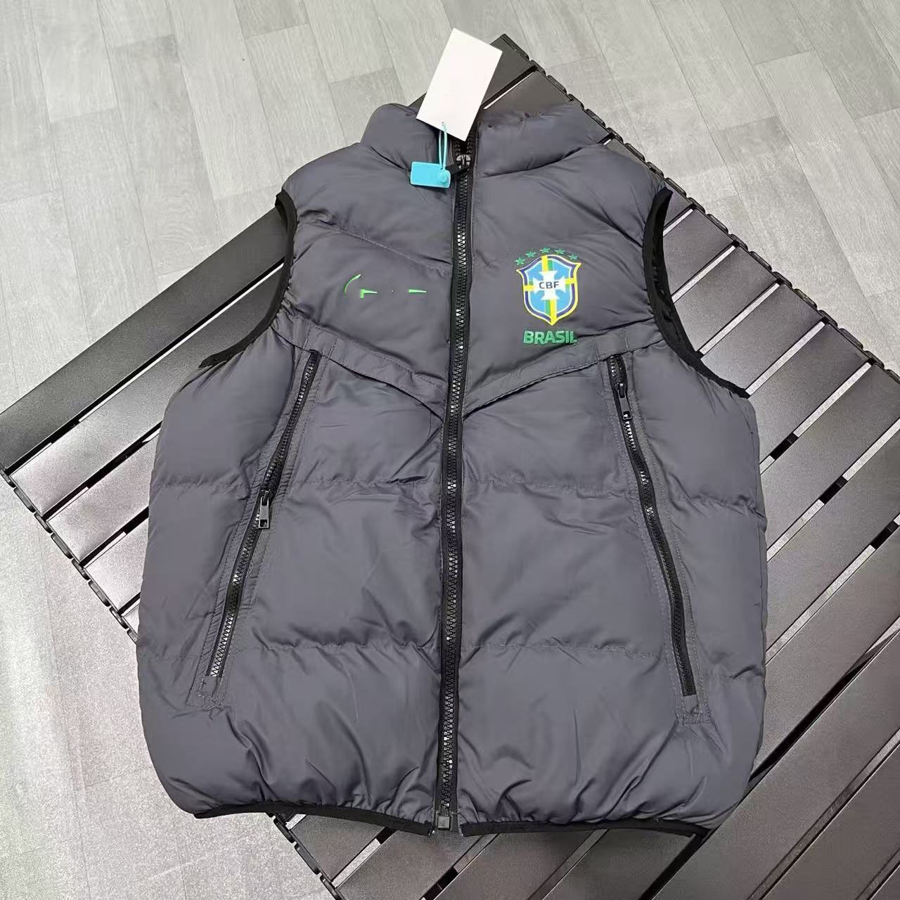 Chaqueta de fútbol Chaqueta acolchada Brasil París Alemania Red Devils Bayern Gabardina más terciopelo delgado Neumbape