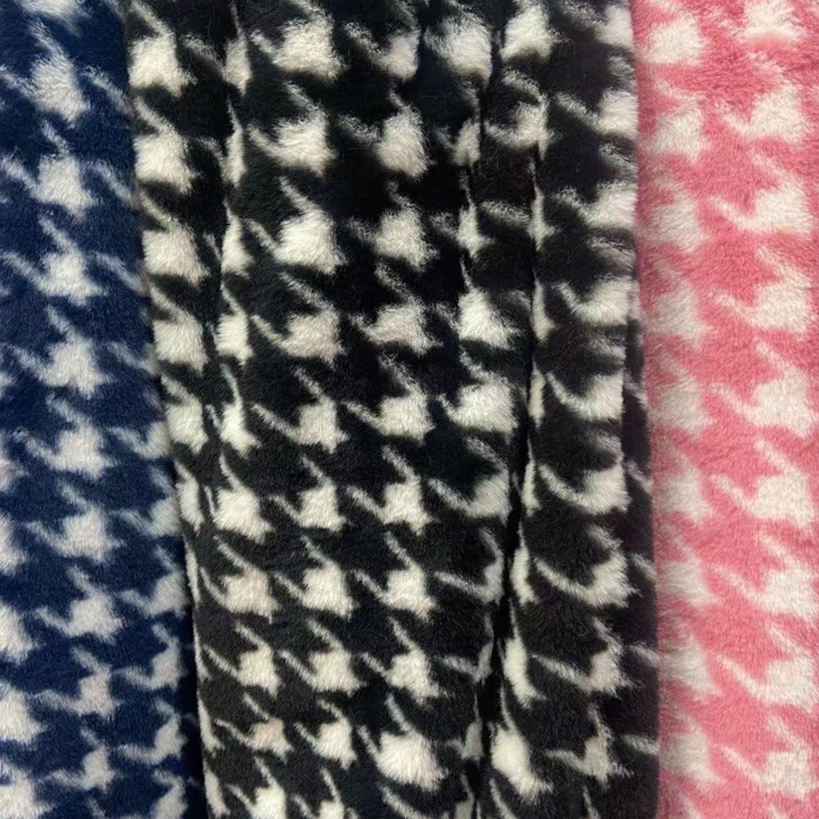 Houndstooth pequeña piel de conejo Impresión de imitación de conejo ropa de peluche tela de felpa alfombra de juguete tela en stock