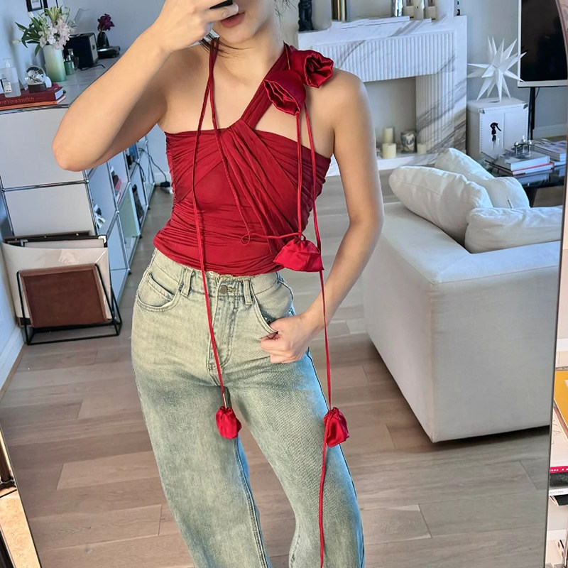 In-stock sexy floral tie-neck one-shoulder off-shoulder ruched twist slim-fit Chinese red versatile tank top for spring In-stock sexy floral tie-neck one-shoulder off-shoulder ruched twist slim-fit Chinese red versatile tank top for spring