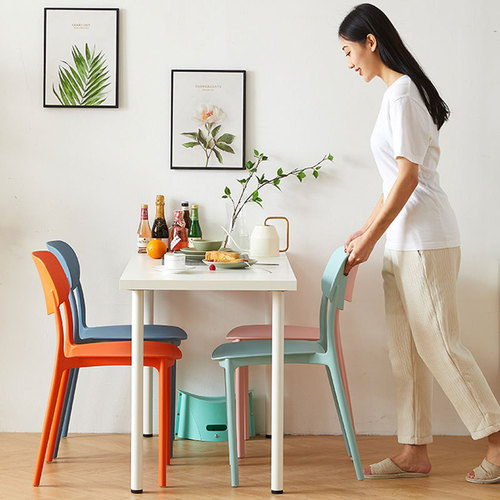 Dining chair for home use, thick plastic chair, stackable, long-lasting comfort, Nordic dining table chair, designer creative backrest stool