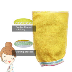 Disposable back-scrubbing bath mitts for adults—perfect for use in foot spas and public bathhouses