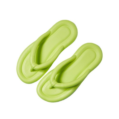 2024 new summer EVA super soft flat flip-flops for women, versatile inside and outside wear, ins trendy slippers with a sense of stepping on shit