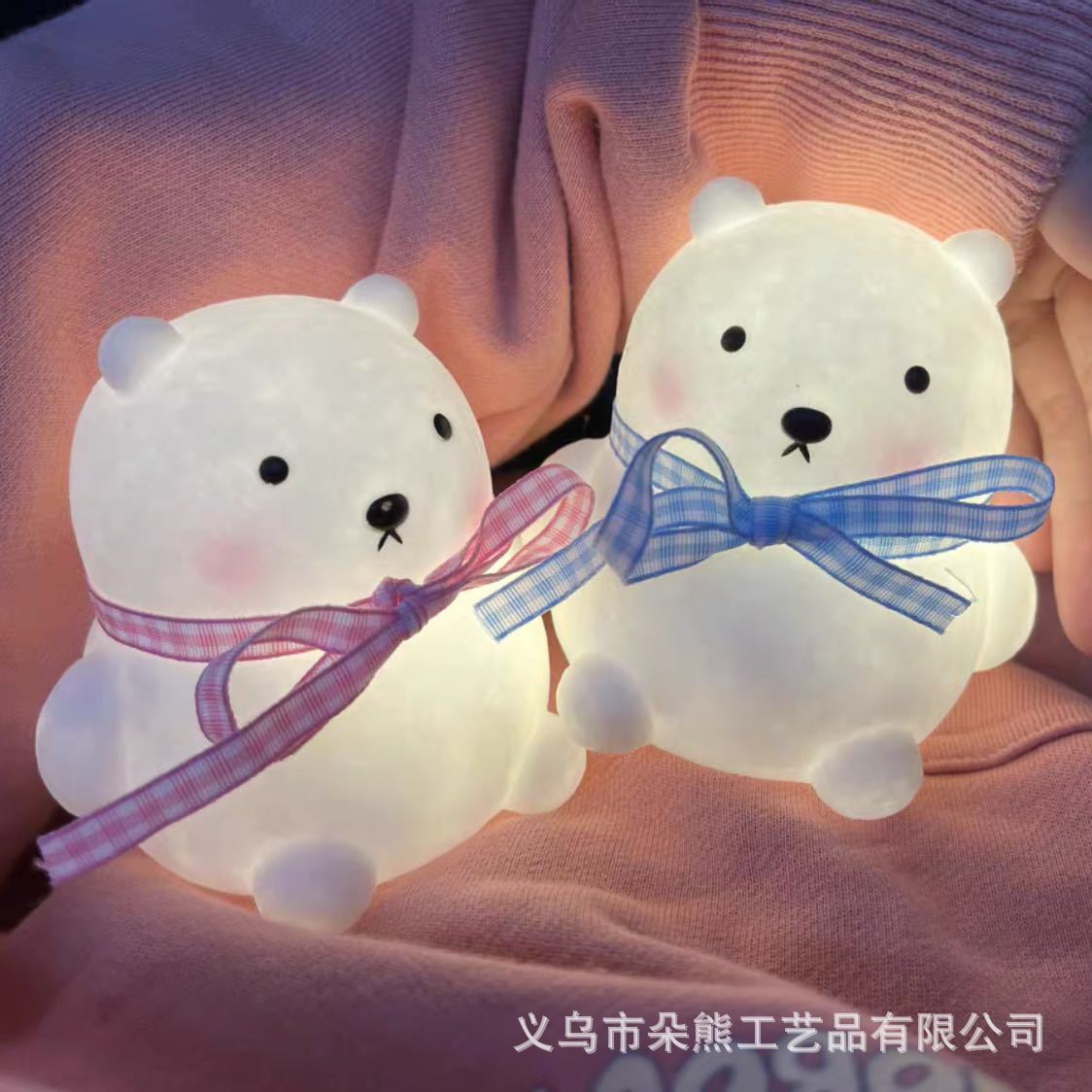 큰 곰-블루 리본